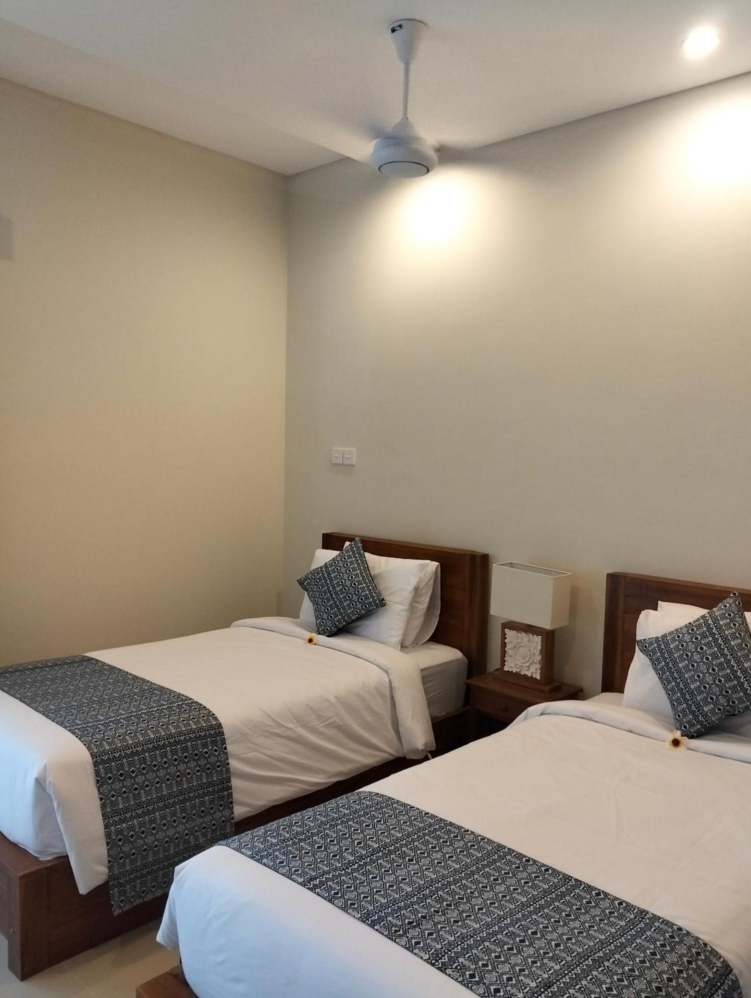 Kutus Bali Guesthouse Sanur Habitación foto